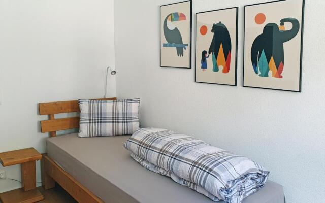3,5 Zimmer Dachwohnung: Modern, komfortabel, zentral, mit Bergsicht