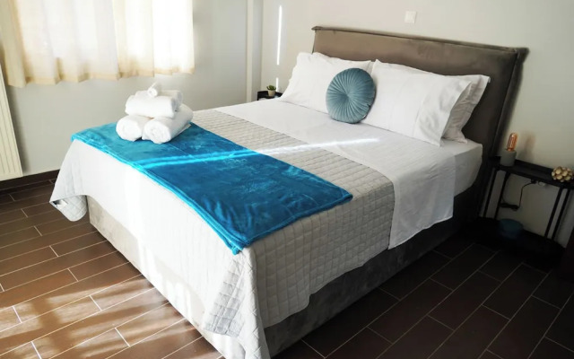 Athenian Petralona Suite