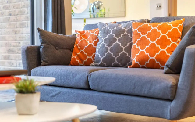 Canary Gateway at Limehouse by MySquare