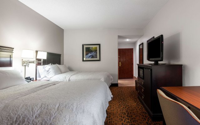 Hampton Inn Parkersburg-Mineral Wells