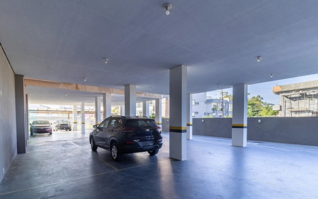 Apt 650m From Ingleses Beach Etd0101