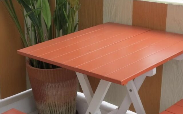 Little Vacation House