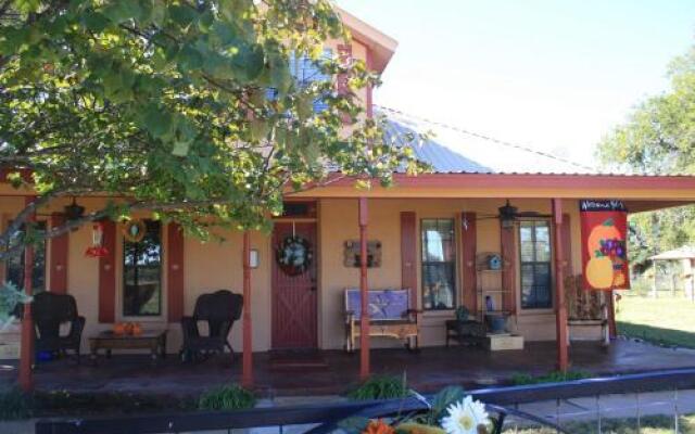 Circle Your Wagons Bed and Breakfast