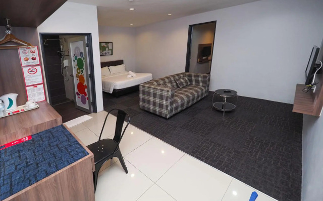 S Boutique Hotel