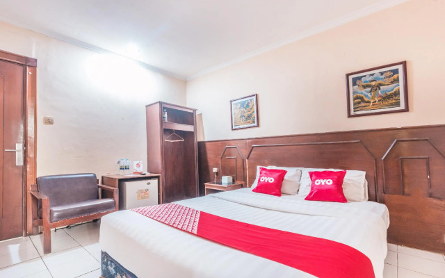 OYO 1383 Taman Cibinong 2