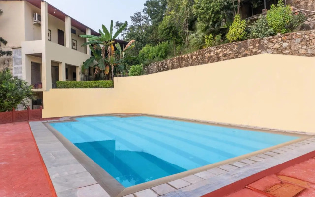 Capital O 23356 Hotel Kumbhal Castle