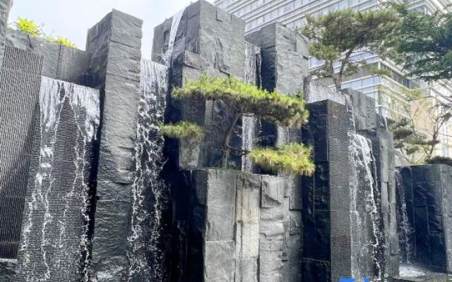 Qingdao Yihai Garden Hotel (May Fourth Square)