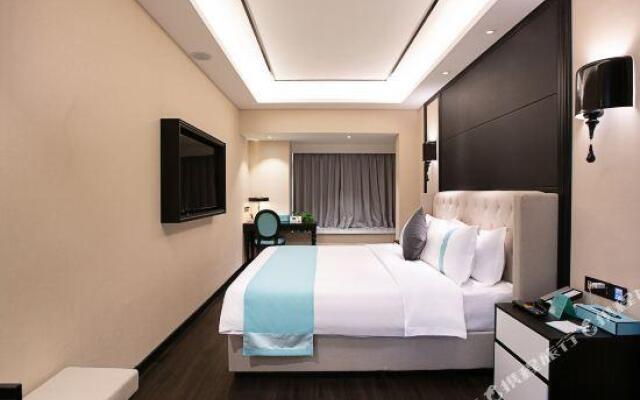 Xana Hotelle (Zhengzhou Fu Tower Qilihe Metro Station)