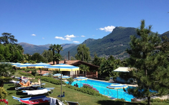 Hotel & Hostel Montarina