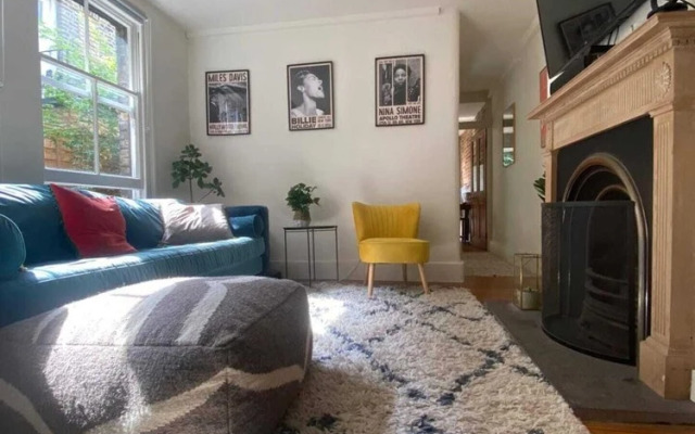 Rustic 2 Bedroom Flat in Brixton