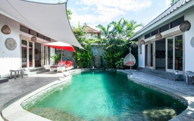 Villa Ambermoon