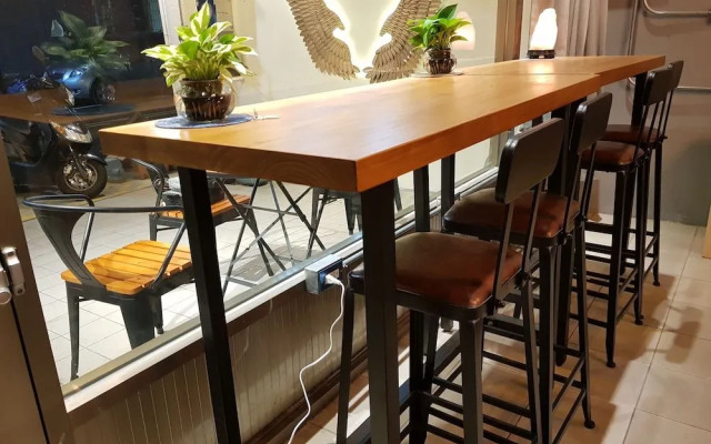 B Puli Backpacker Hostel