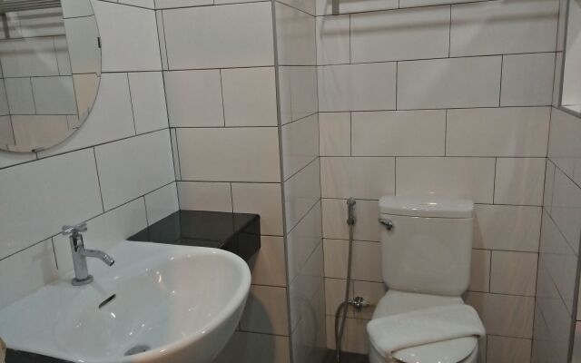 OYO 488 Delight Residence