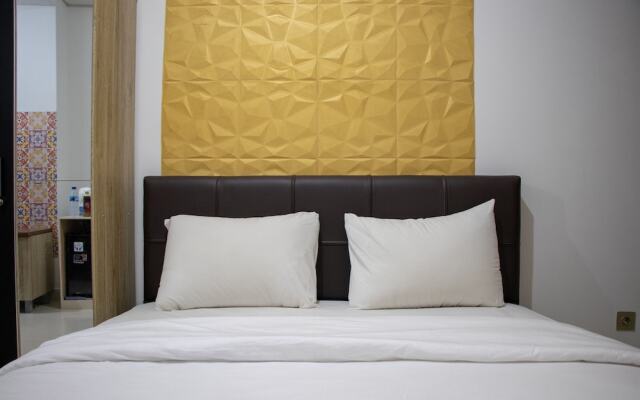 Fancy And Nice Studio Room At Transpark Cibubur Apartment