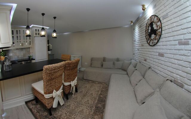 Limani Friends Apartment