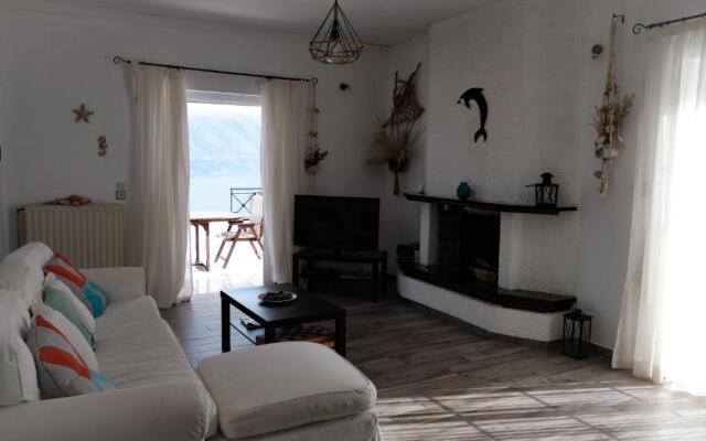 Evreti Villa with Stunning views, near Fiscardo