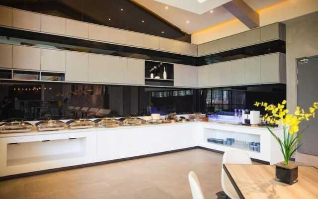 Metropolo Hangzhou Xiasha