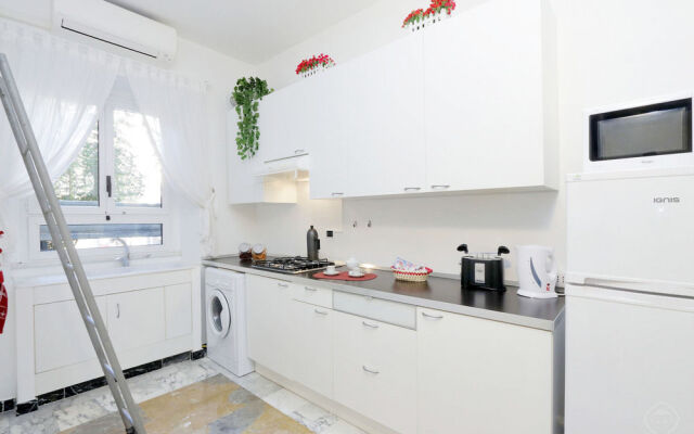 Coloseum apartments-St.John Lateran area