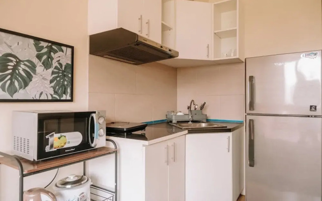 A Dreamy Escape for Three