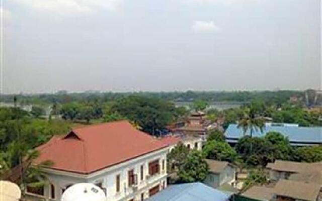 Jewel Hotel