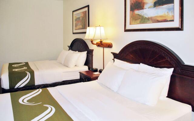 Clarion Pointe Sioux Falls Airport