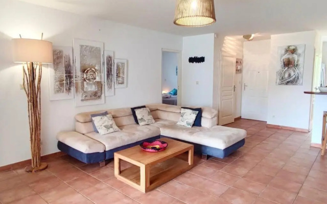 Ti Punch Appartement pied dans l'eau avec piscine
