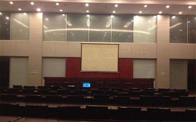 Zhiqing Shidai Boutique Hotel