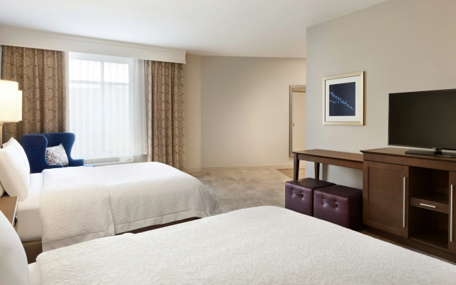 Hampton Inn & Suites Seattle/Renton