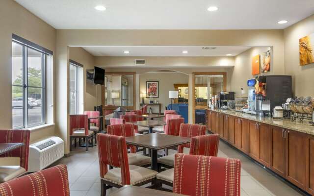 Comfort Inn North/Polaris