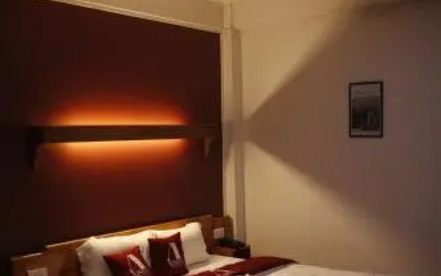 Aisha Guest House