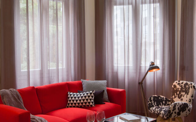 Gran Marina Suites