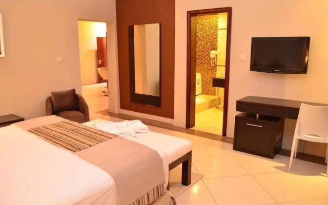 Hotel Seasons and Spa