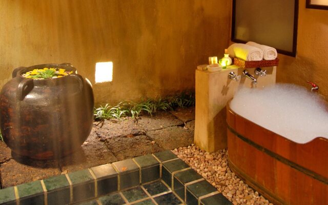 Suanthip Vana Resort