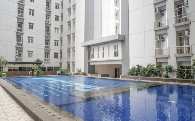 Best Location And Cozy Stay Studio At Bale Hinggil Apartment