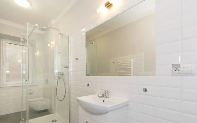 Best Location on Main Square p4you pl