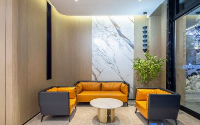 Rezen Yunshui Xiyue Hot Spring Hotel