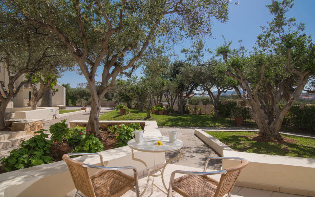 Ourania Apartments