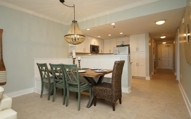 Waterscape 235-A by RealJoy