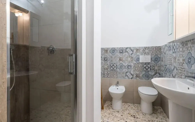 Bari Station Classic Apartment by Wonderful Italy