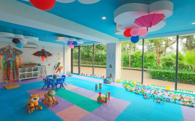 Melia Danang Beach Resort