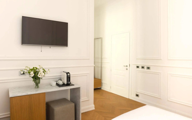 Via Chiodo Luxury Rooms