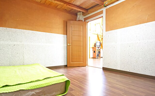 Yangpyeong Korean Cultural Home Pension