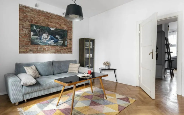 Roxy by Q4Apartments