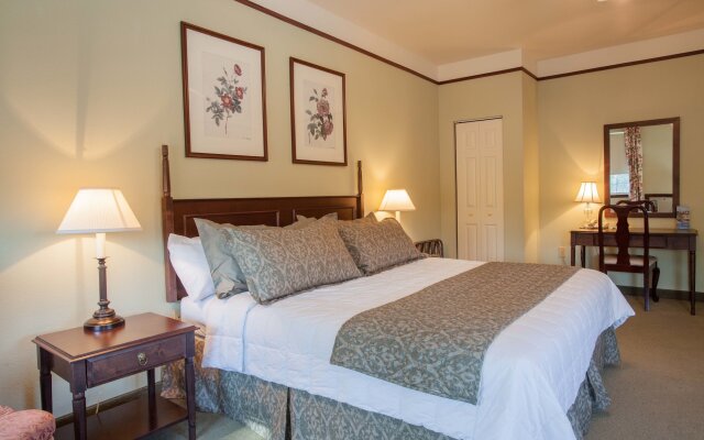 Rivers Edge Resort