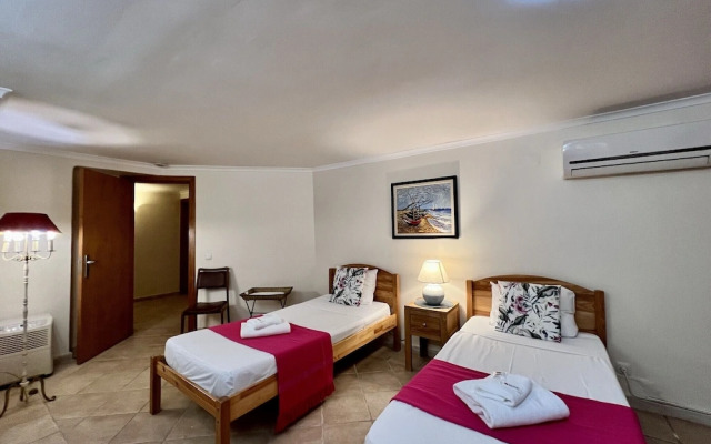 Vilamoura Amazing Golf Villa With Pool