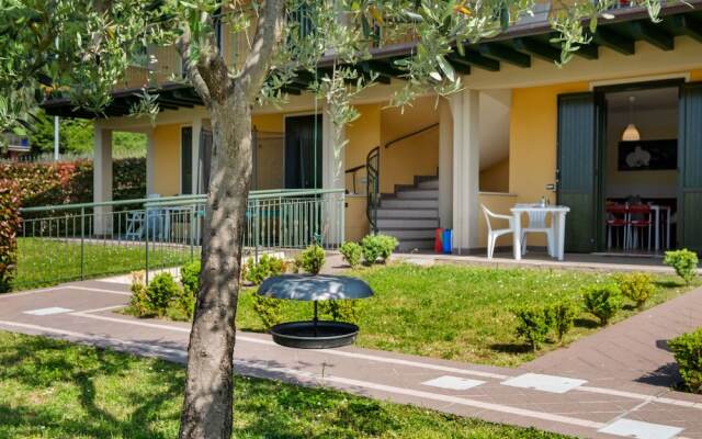 Cosy Apartment in Sulzano With Swimming Pool