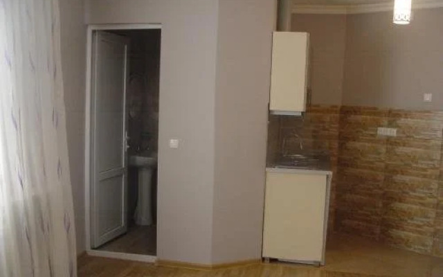 Liliana Guest House