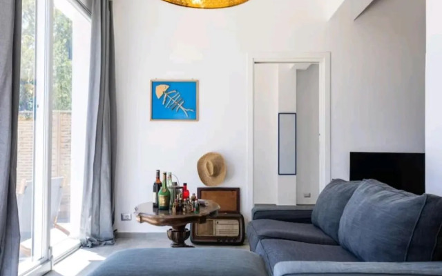 Villa's apartment on the beach, swimming pool A/C