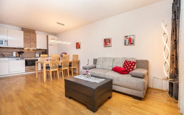 EnjoyTheAlps - SKI in-SKI out