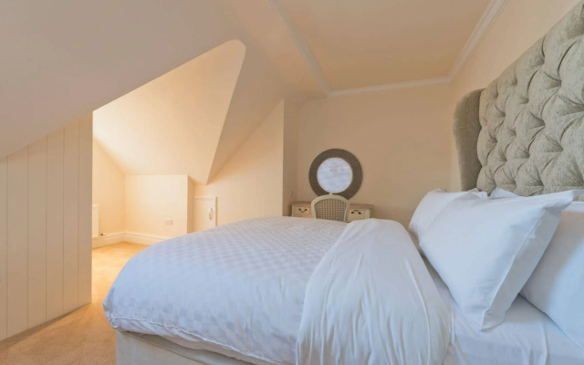 Roxford Lodge Hotel